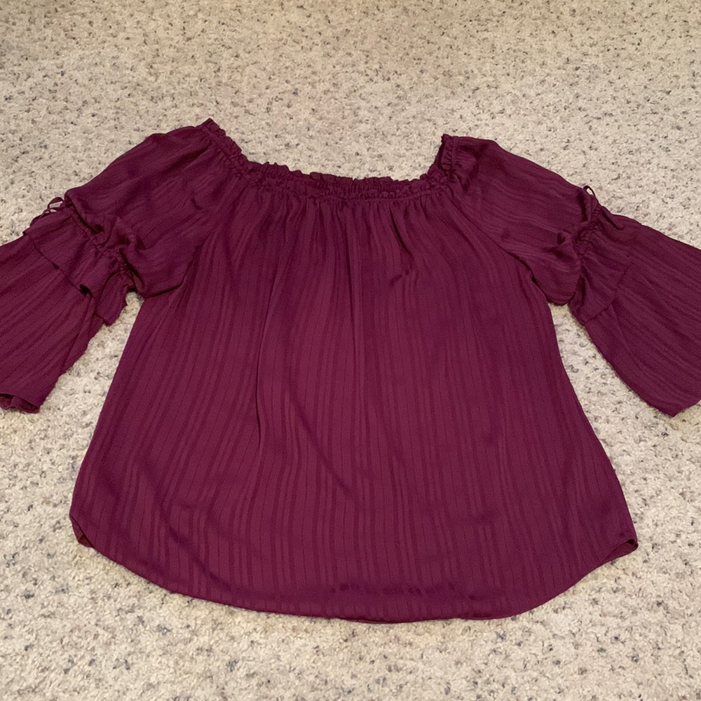 White House Black Market Top with Puff Sleeves and Tie Tassel